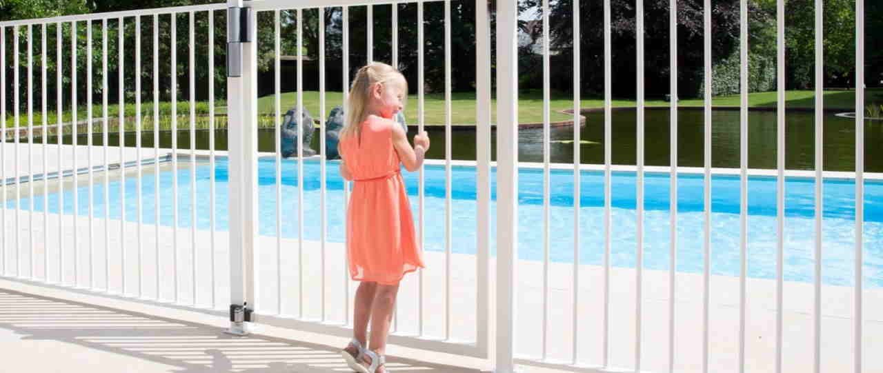 Quality Building Material - Glass Fencing & Swimming Pool Safety Trends